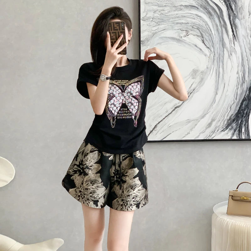 重工烫钻蝴蝶短袖运动套装2025女夏小个子新款时尚休闲短裤两件套