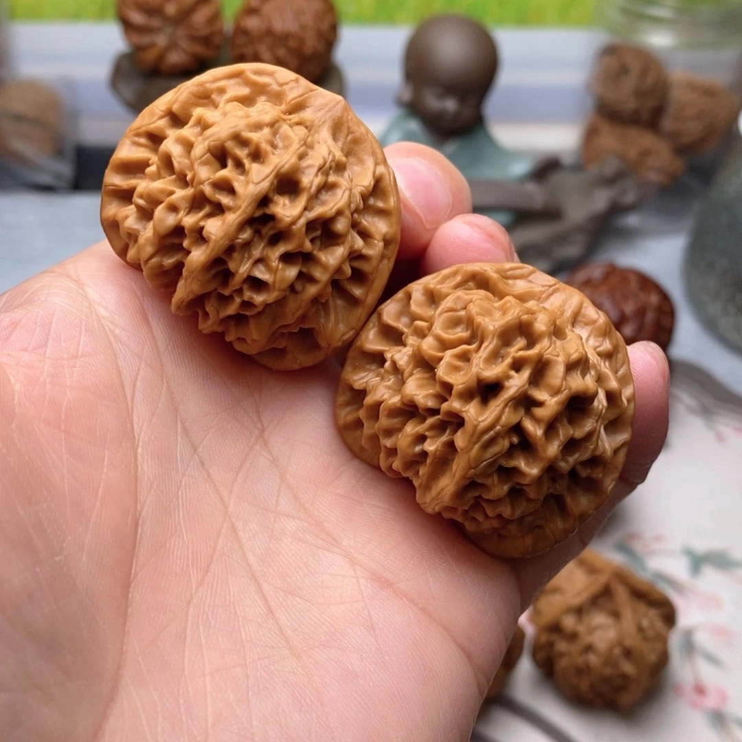 【闪购商品】文玩核桃把件秦闷40