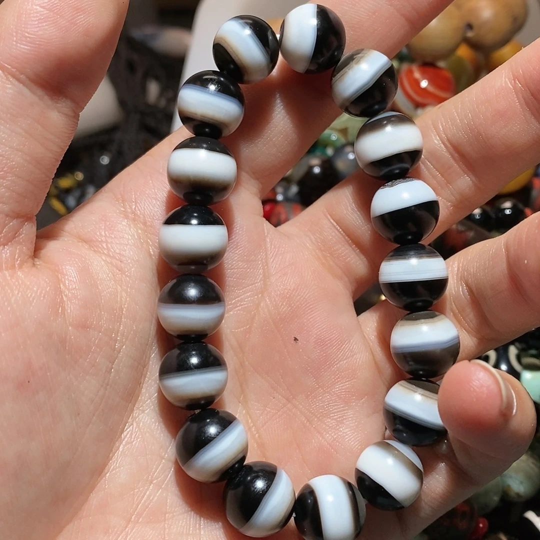 玛瑙/玉髓颈饰未镶嵌愿****?