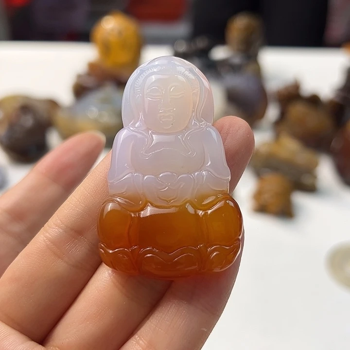 玛瑙/玉髓颈饰未镶嵌
