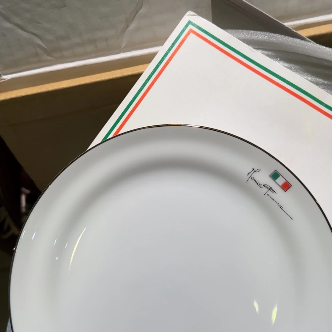 灰色的小裙子了解一下