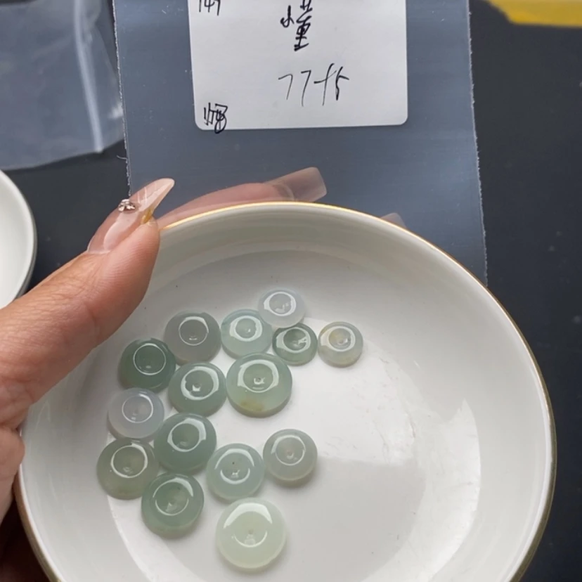 【闪购商品】定制翡翠未镶嵌小****桶