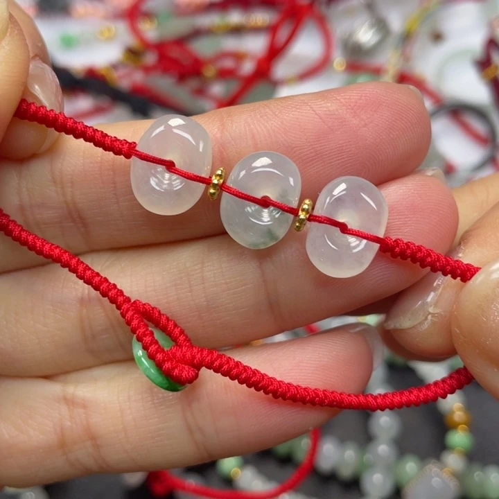 翡翠未镶嵌手绳17手围