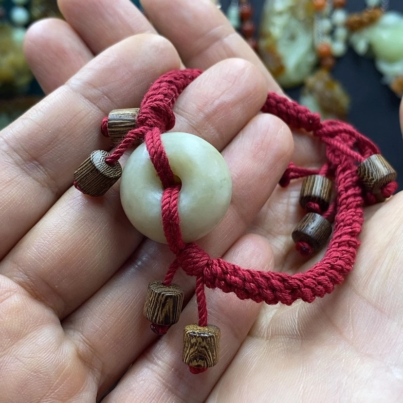 【闪购商品】蛇纹石玉手牌未镶嵌