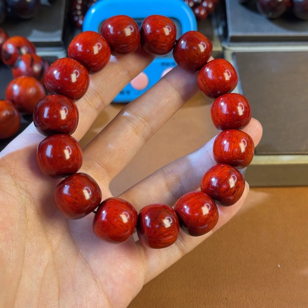 阿***P檀香紫檀（小叶紫檀）