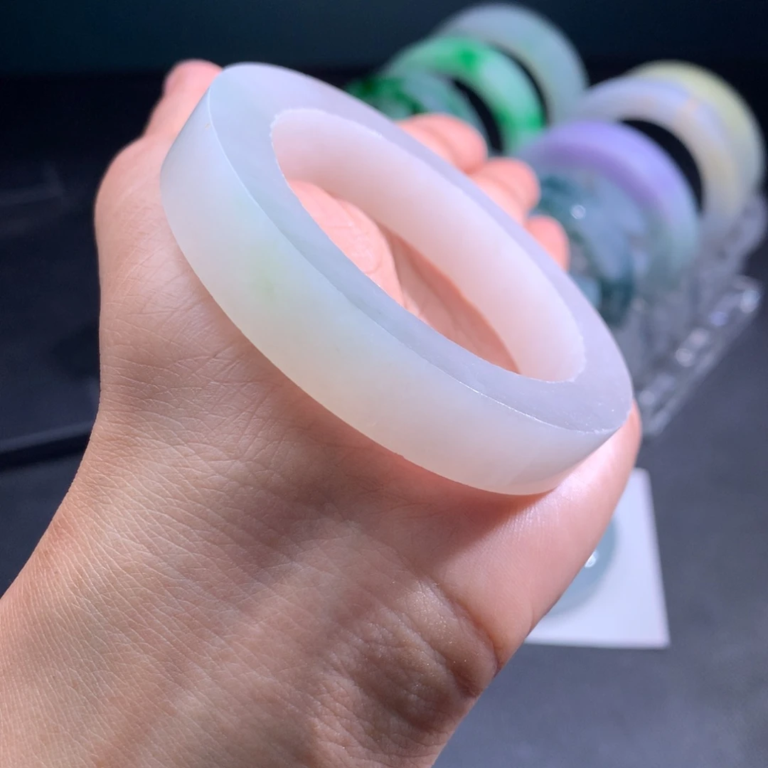 定制翡翠手镯未镶嵌