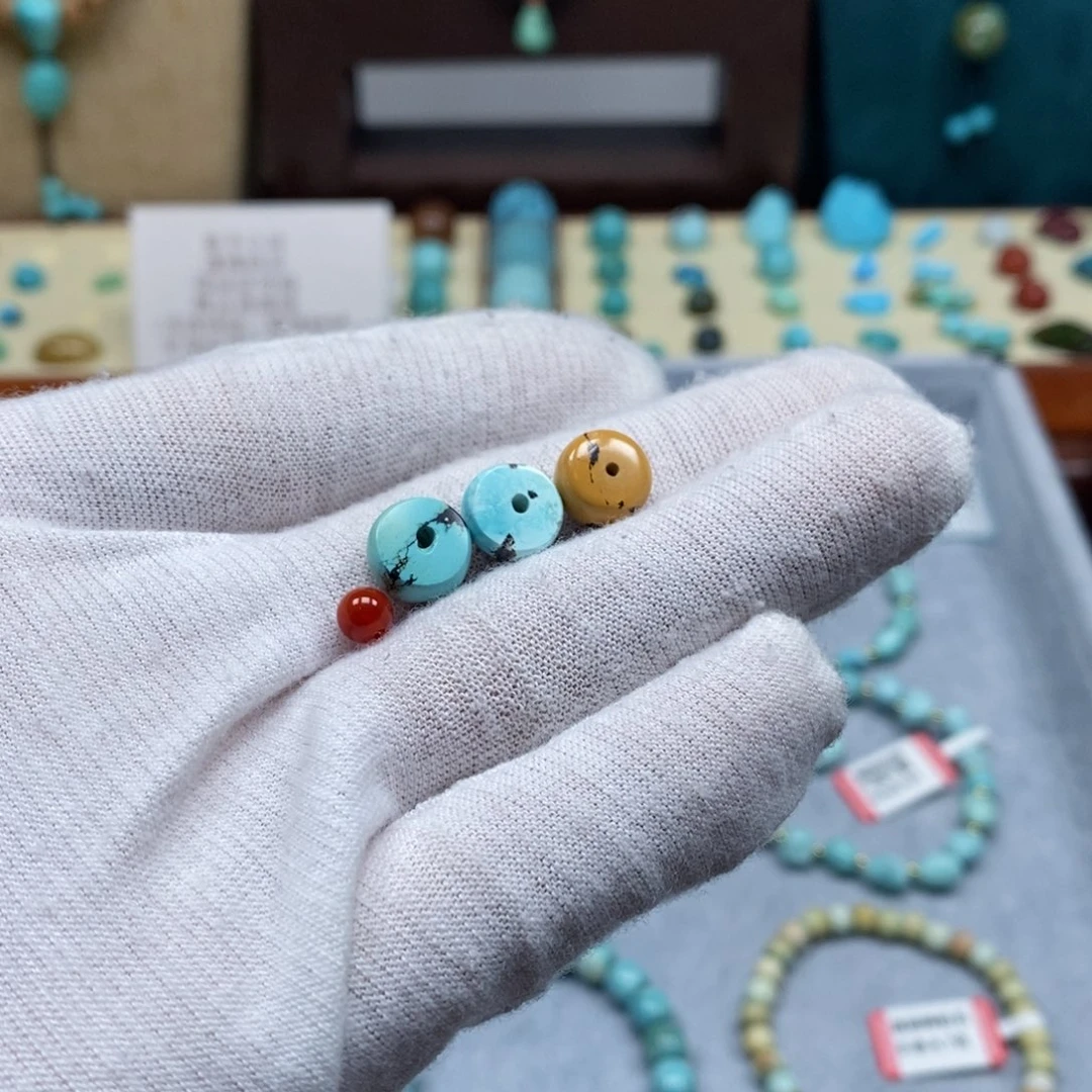 未镶嵌配饰南红玛瑙