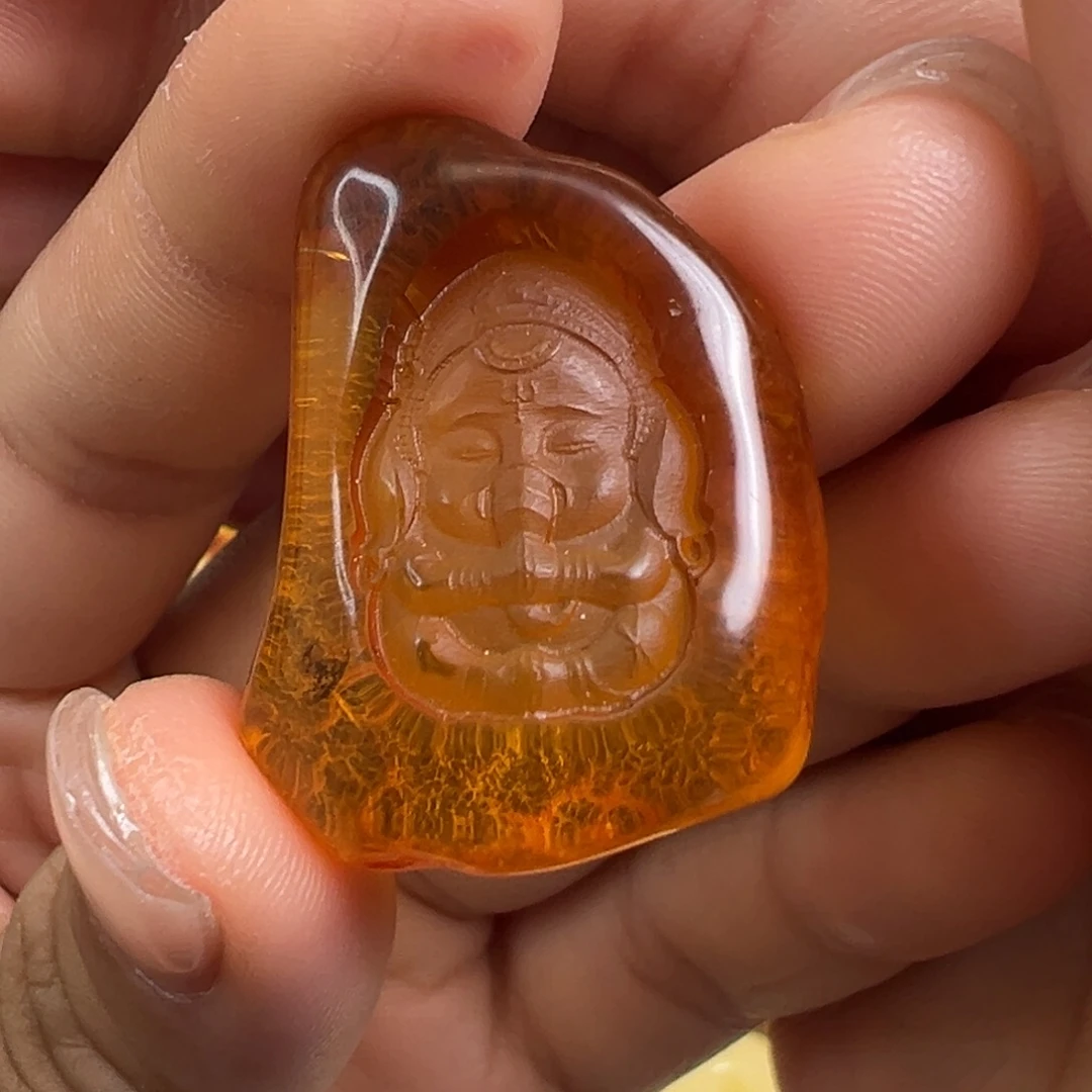 裸石琥珀未镶嵌微瑕