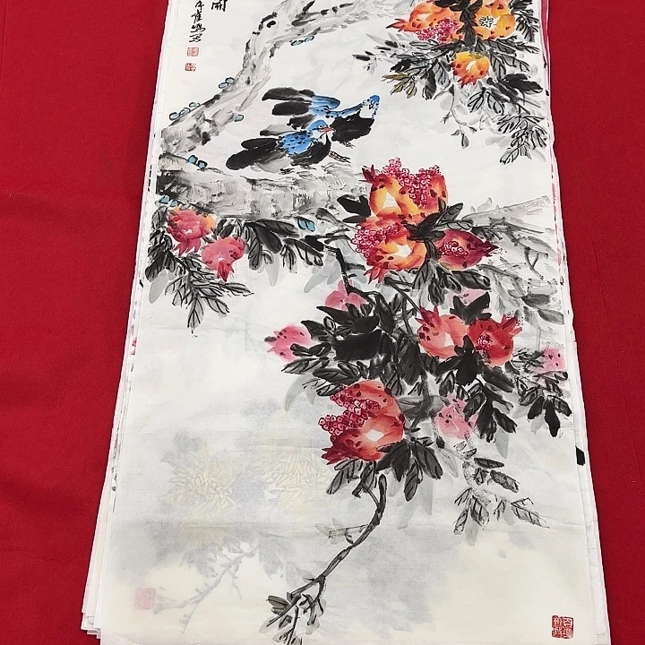 国画花鸟等图案和造型都非常