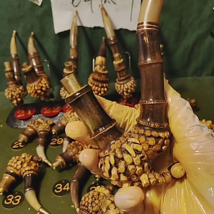 弯***车贵州特色竹根烟斗工艺品手把件