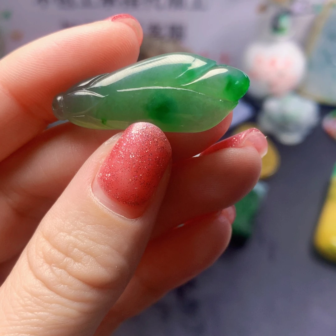 颈饰未镶嵌翡翠纯天然