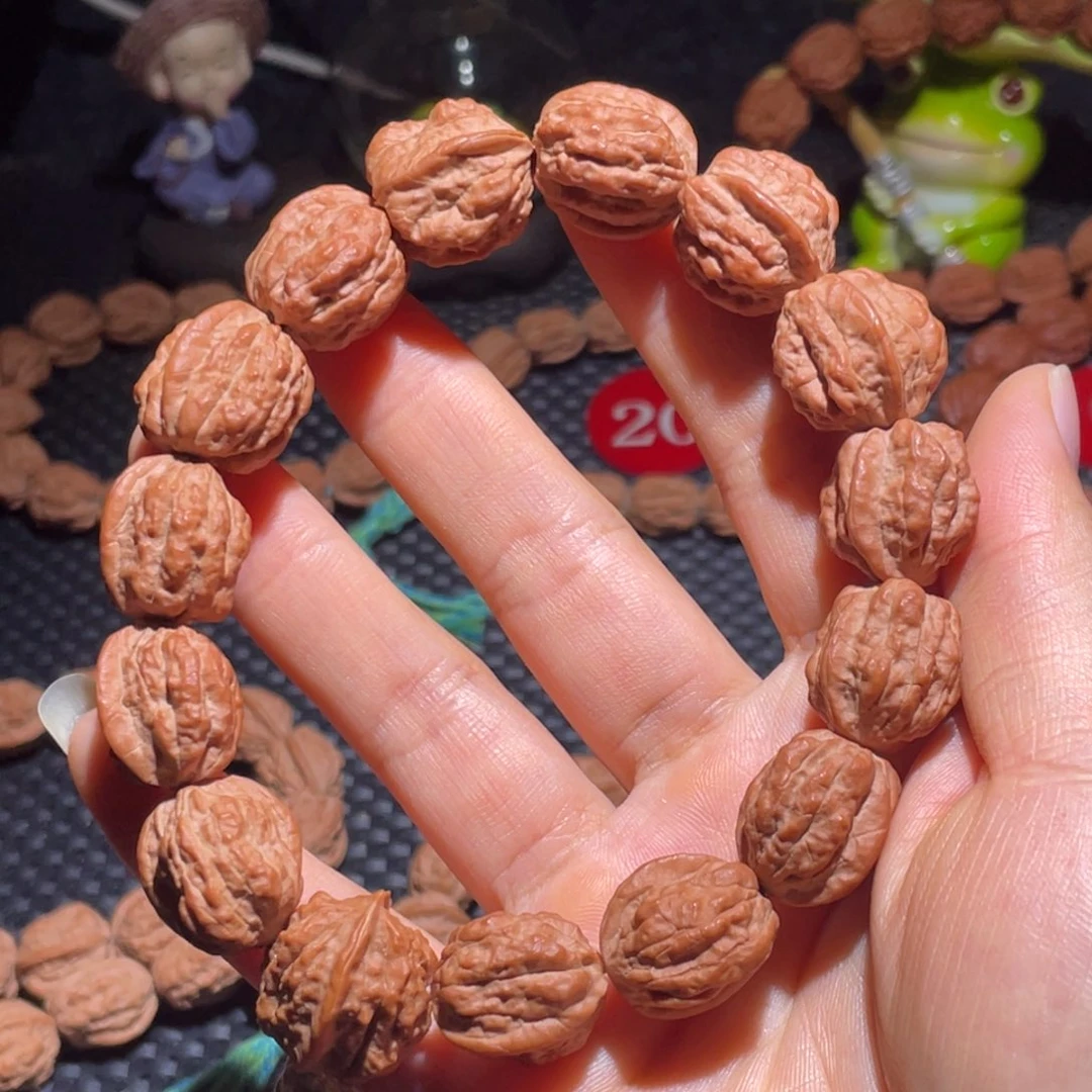 刘****文玩核桃手串嵩山蛤蟆头原皮