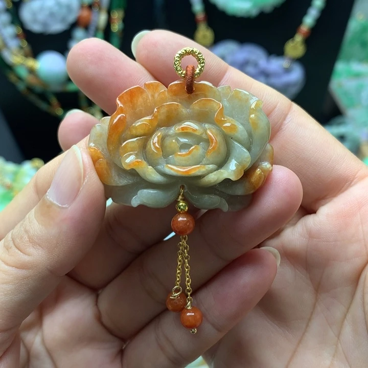 颈饰未镶嵌翡翠翡翠