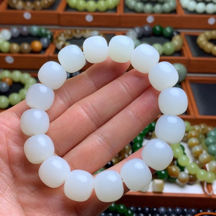 和田玉手串未镶嵌