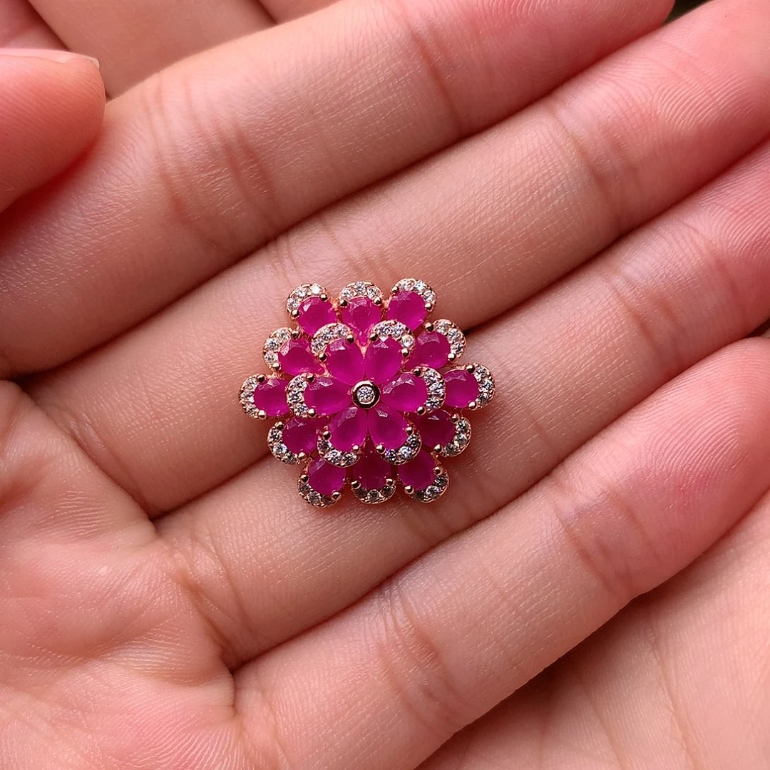 红宝石戒指银S925镶嵌W**?