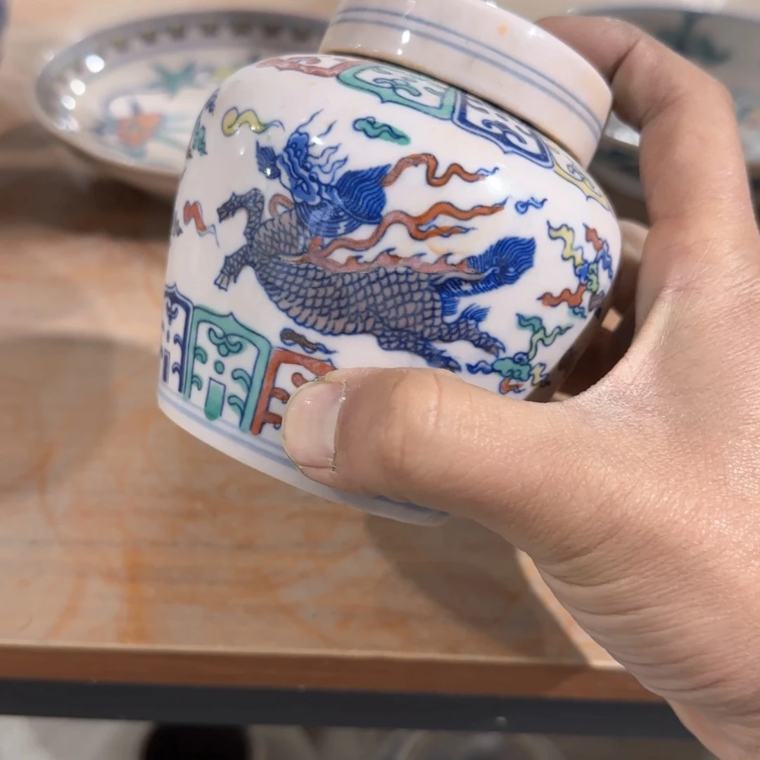 瓷片瓷器是在考虑图标与实物