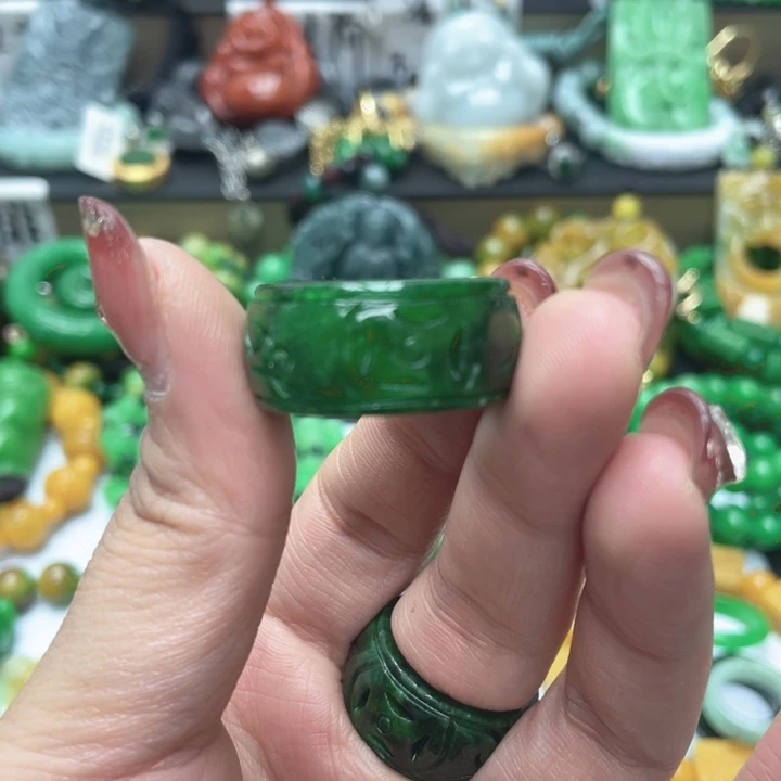 翡翠未镶嵌手链戒指干青处理3