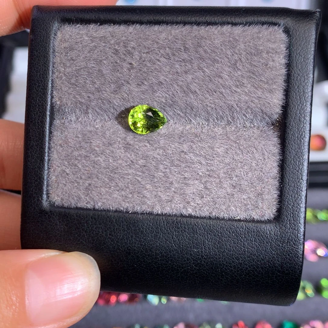 未镶嵌珠宝奇石碧玺1.005ct