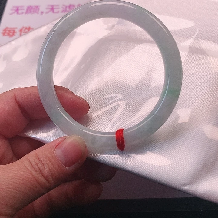 翡翠手镯未镶嵌翡翠027