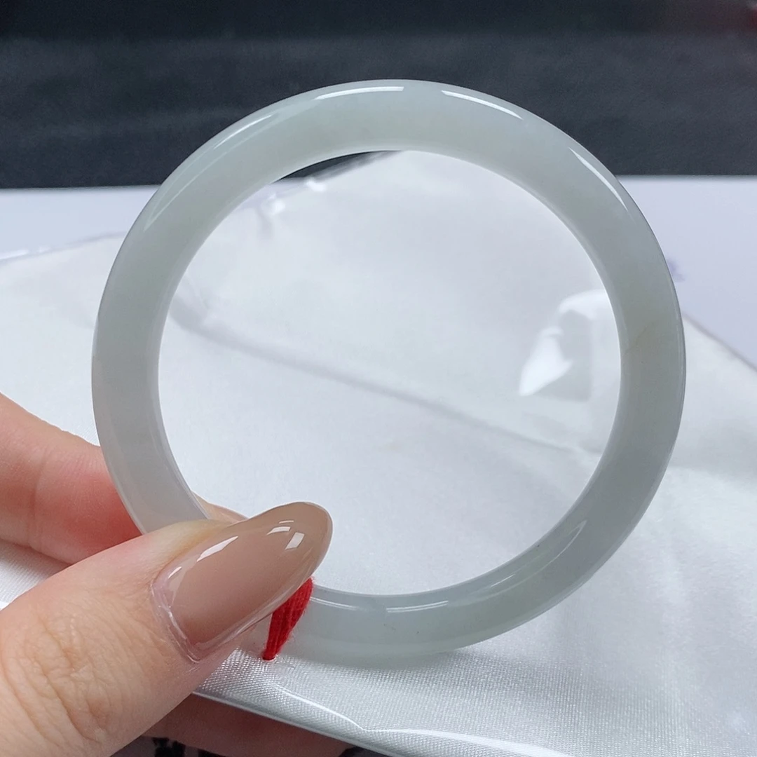 【闪购商品】翡翠手镯（圆镯）未镶嵌318号
