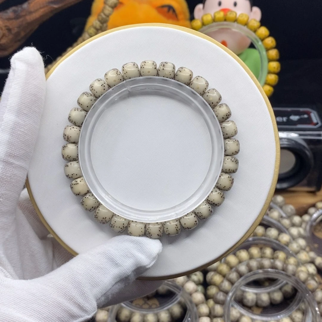 星月菩提手串骨瓷白8✖️7大通体同枝果