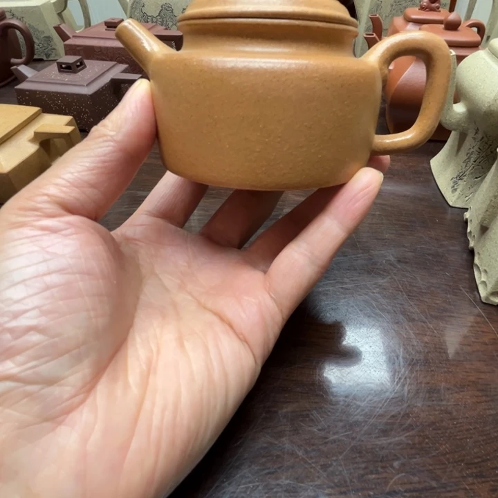 茶壶紫砂黄金段微瑕120c c