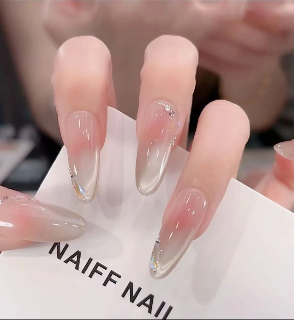 【银月柔纱】猫眼纯手工法式手绘显白美甲穿戴光疗甲渐变纯10片