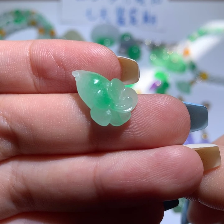 翡翠未镶嵌颈饰无镶嵌42