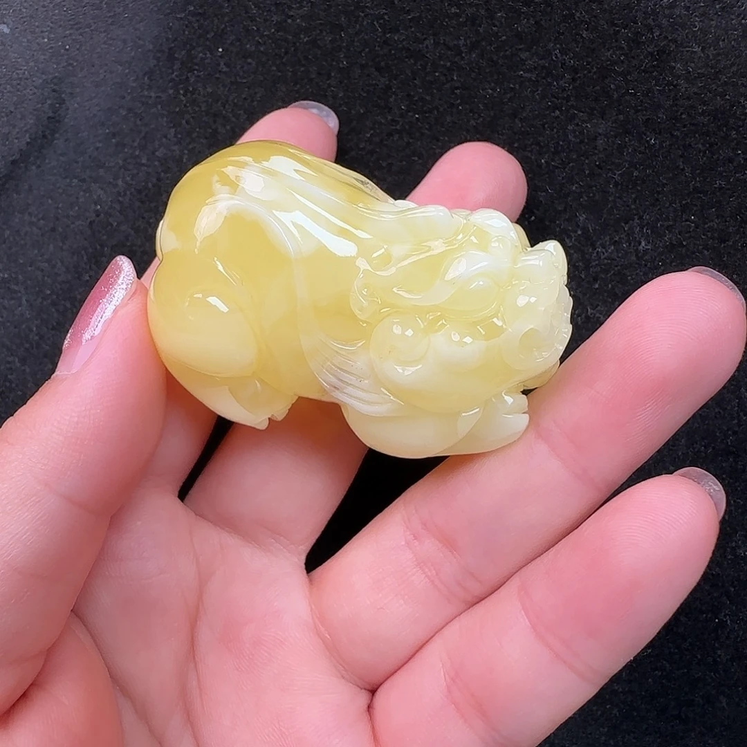 蜜蜡未镶嵌珠宝奇石微粉