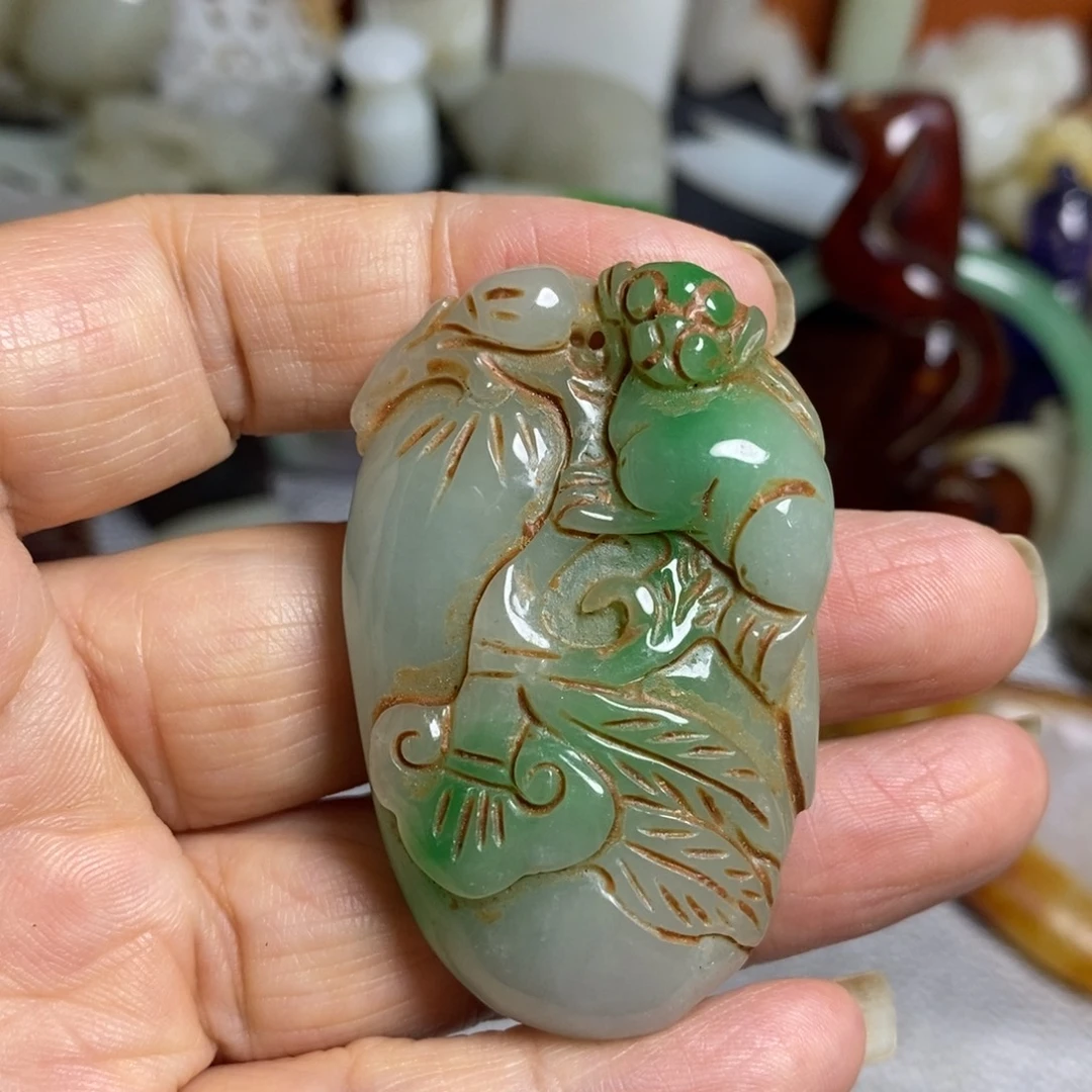 颈饰未镶嵌和田玉（糖玉）