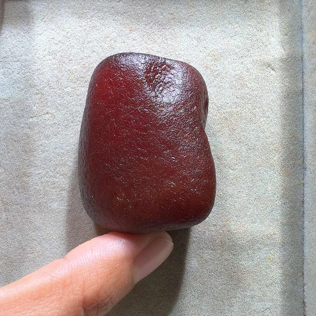 定制琥珀未镶嵌6****玉定制