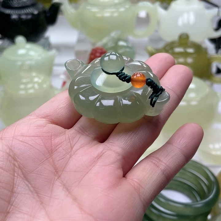 蛇纹石玉壶未镶嵌@*宇