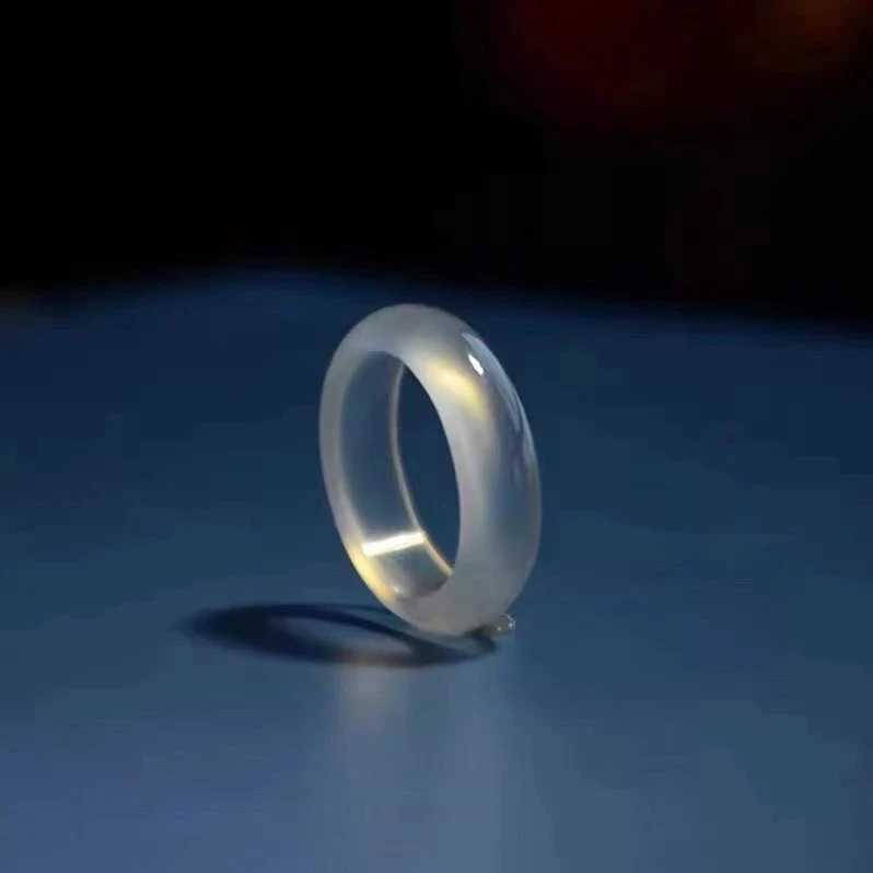 天然玛瑙白月光素圈戒指