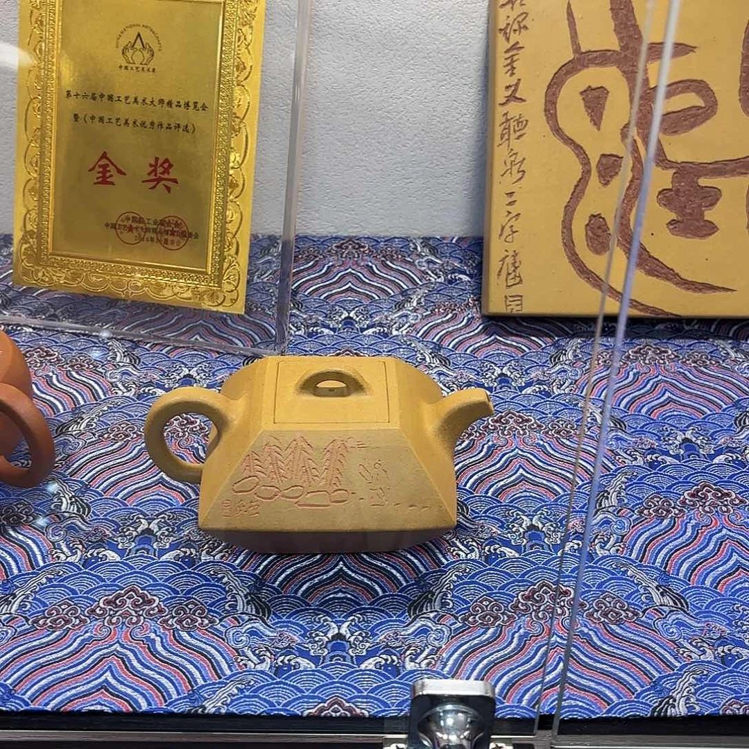 观***紫砂茶壶陈惠红老师紫砂壶