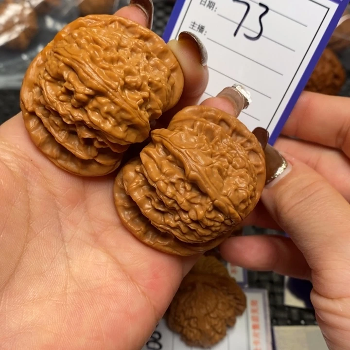 把件文玩核桃73白狮48