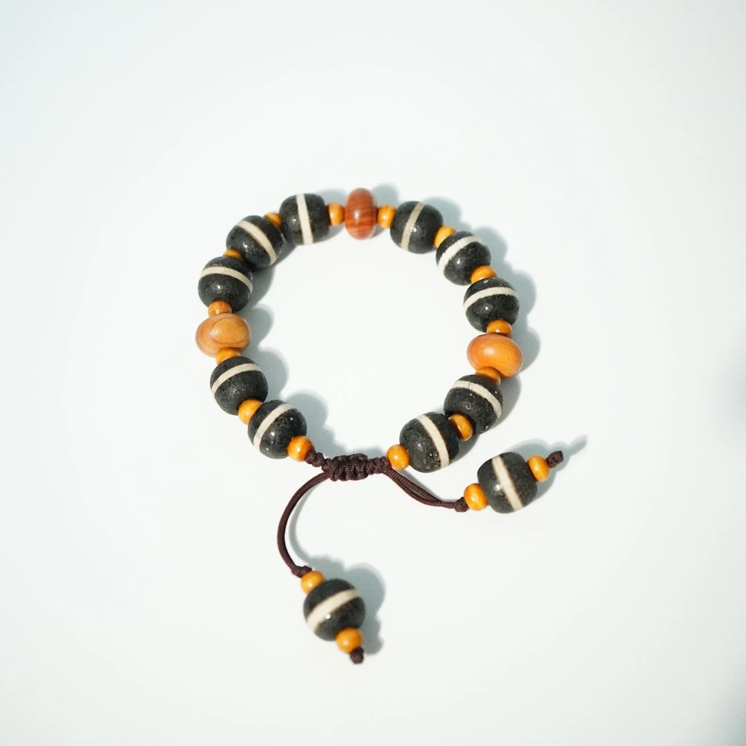 YG244 清  药玛瑙师珠串