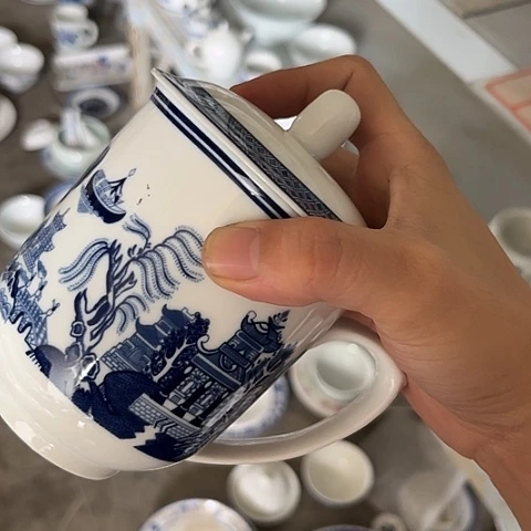 陶瓷办公杯一个陶瓷
