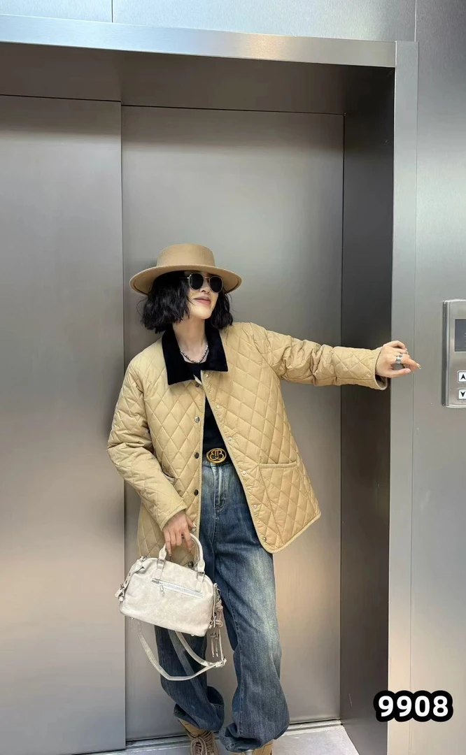 秋新款韩版甜美洋气翻领拼色菱形格显瘦休闲减龄洋气外套9908