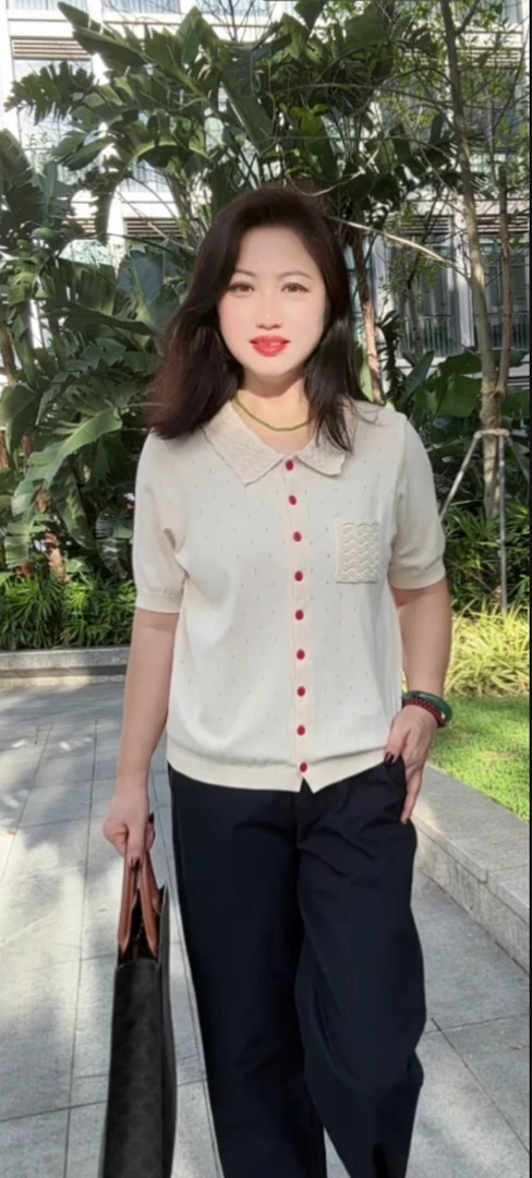 艾米佳尔 音乐会同款镂空菱格夏手钩针织开衫88060