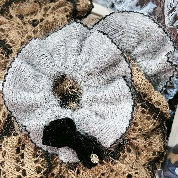 铁合金布艺灰色蝴蝶结