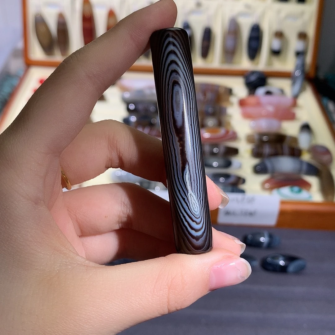 M***M玛瑙/玉髓未镶嵌颈饰