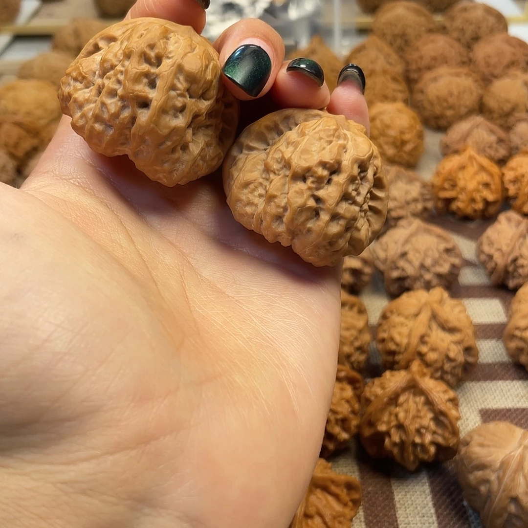 文玩核桃吊坠蛤蟆