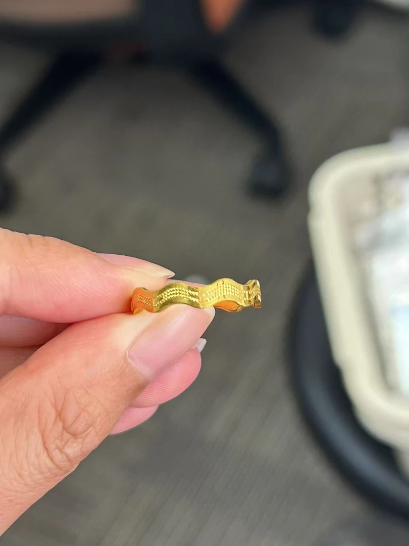 足金999  点点波浪戒圈