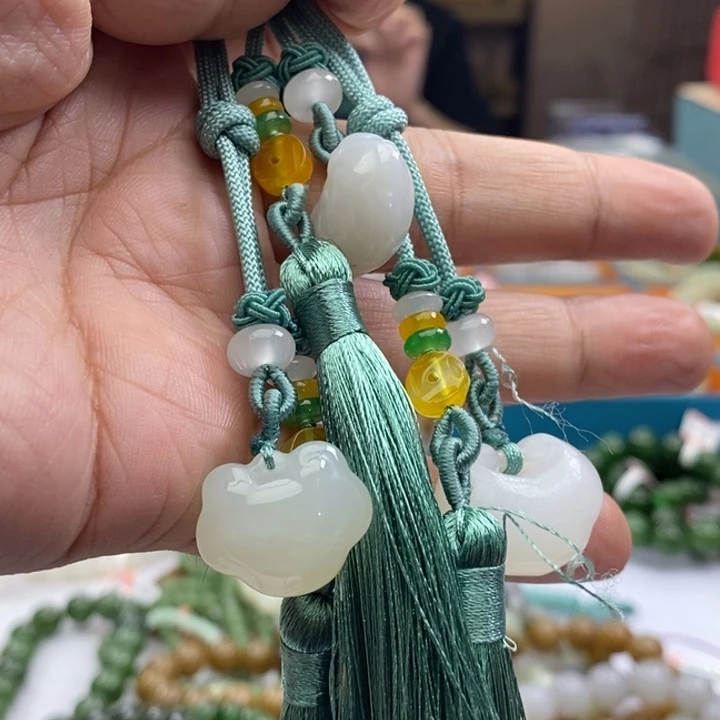 和田玉未镶嵌手链多样性发货，拍一发一