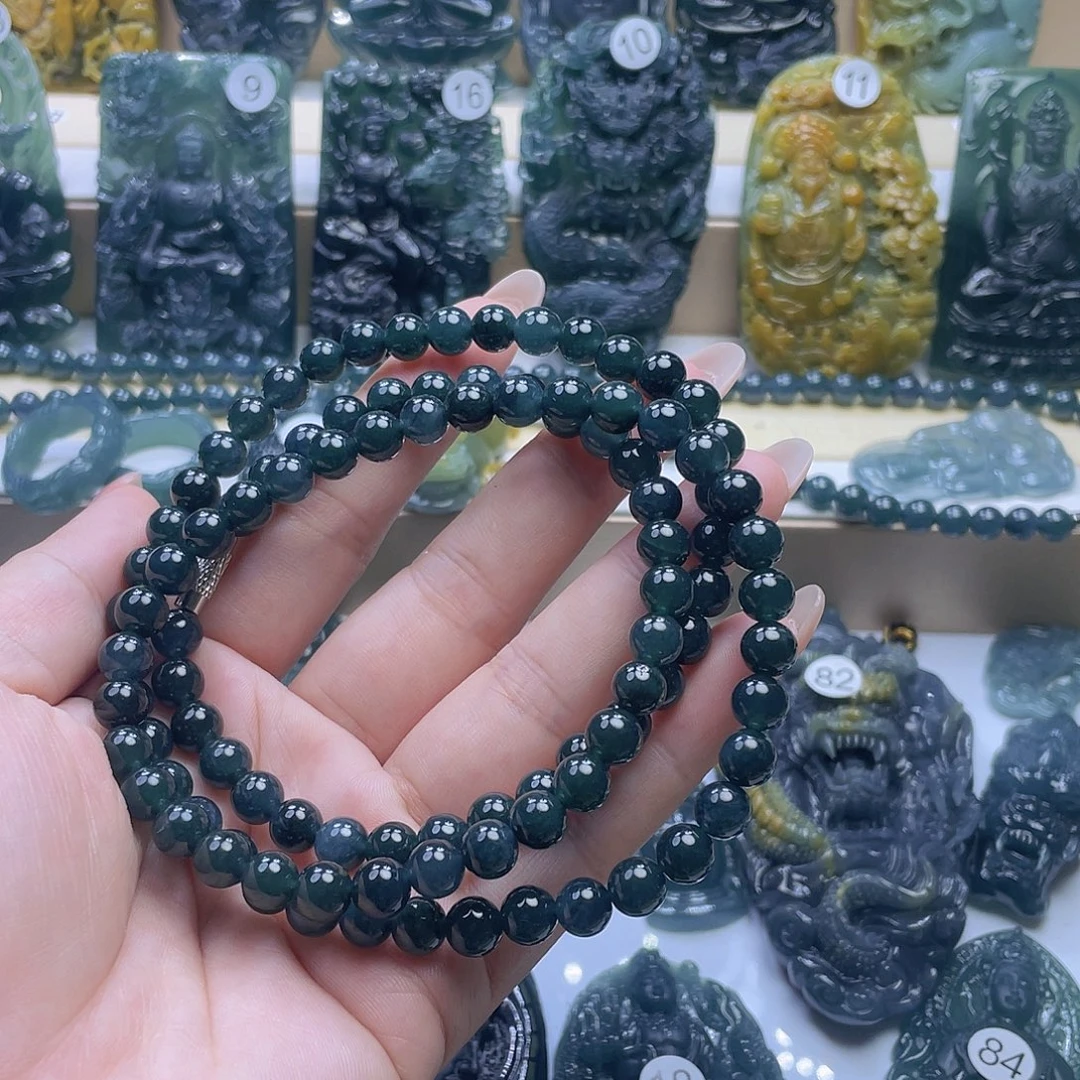 翡翠未镶嵌颈饰翡翠未镶嵌