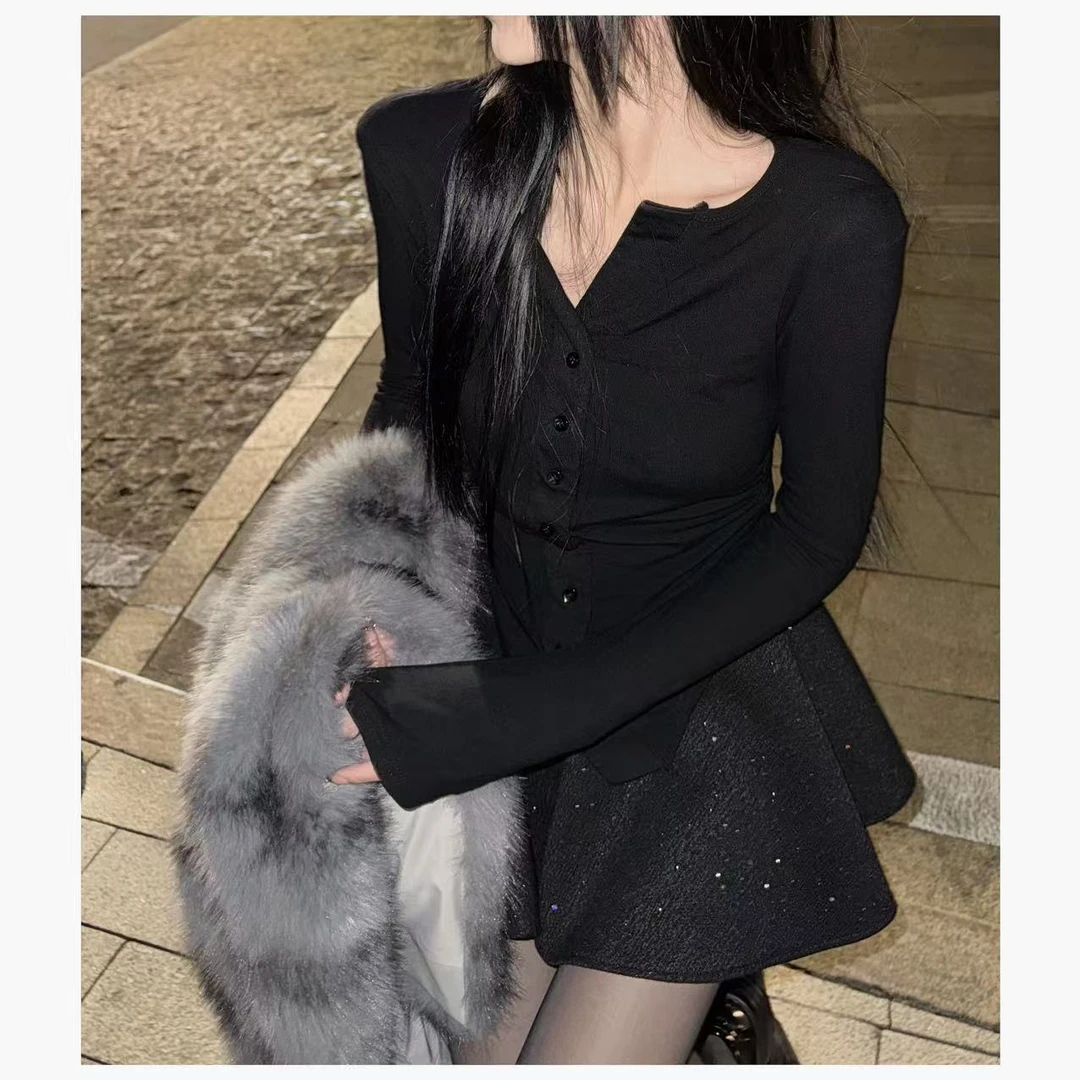 Mao 气质V领纽扣短款收腰长袖T恤女洋气打底衫上衣加厚款女H0106