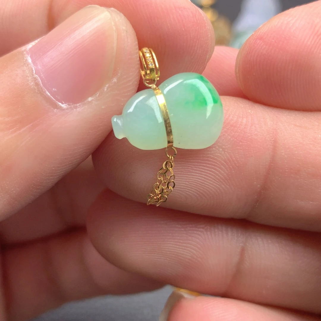 【闪购商品】颈饰18K金镶嵌翡翠用****1翡翠