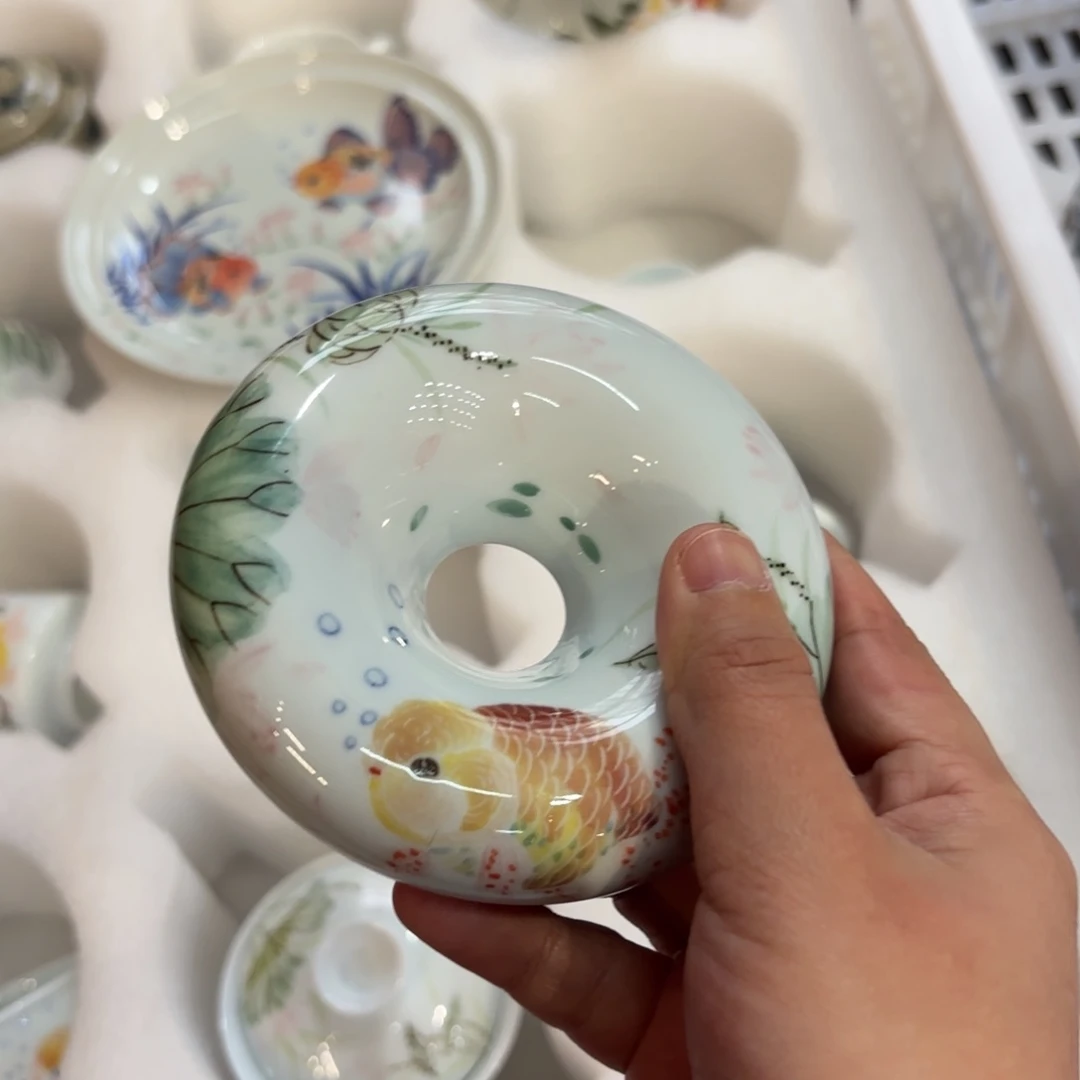 瓷釉下五彩鱼甜甜圈福利
