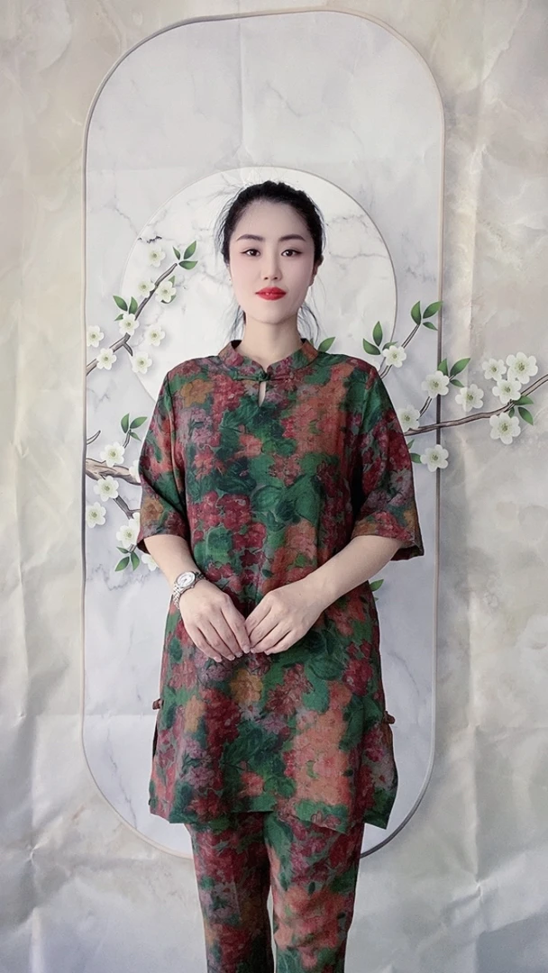 新款古韵经典时尚洋气显瘦套装