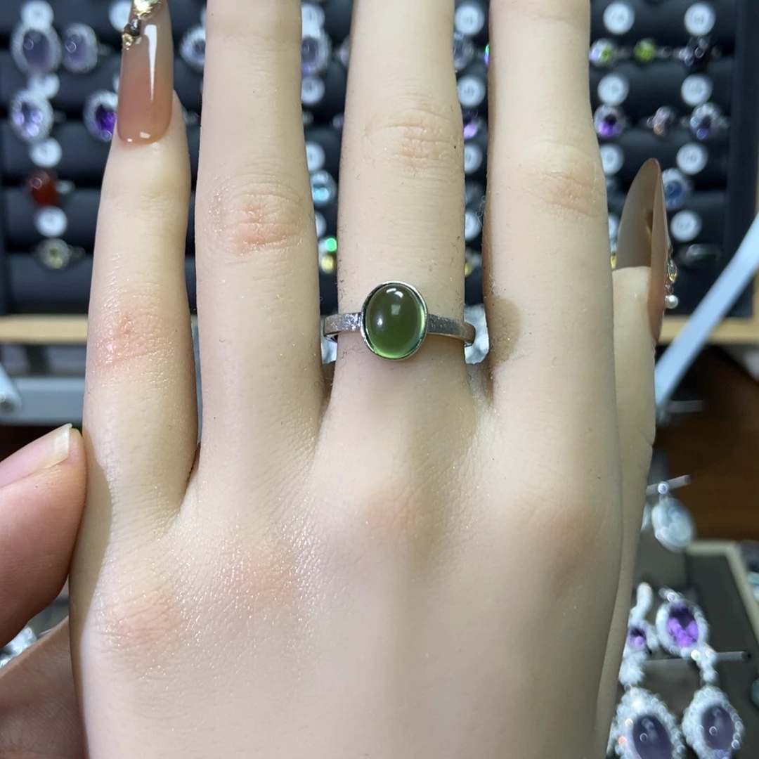 银S925镶嵌蛇纹石玉手镯小**子